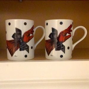 2 Dior Fine China (Glove) La Parisienne Cups